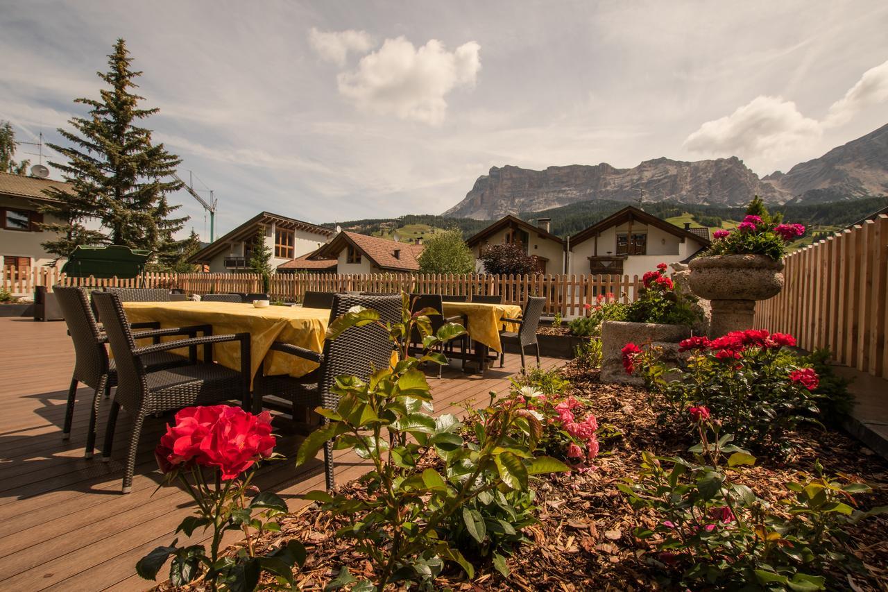 Pensione Camoscio La Villa  Esterno foto