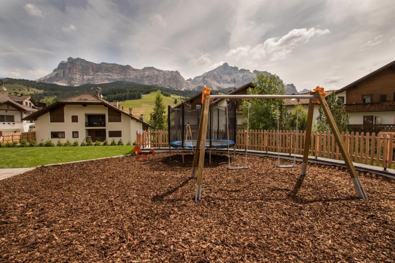 Pensione Camoscio La Villa  Esterno foto